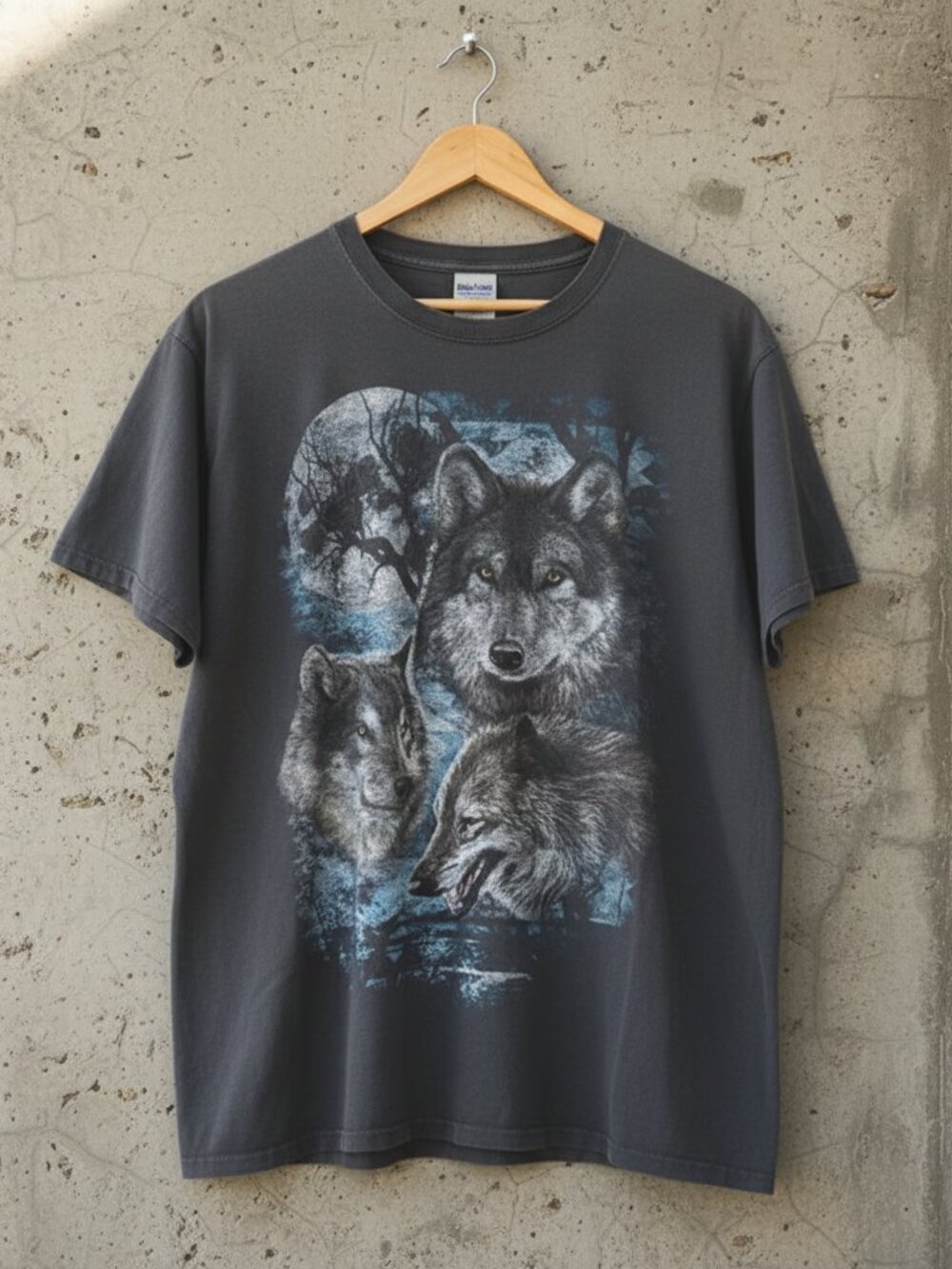 Vintage Faded Three Wolf Moon Nature Graphic Tee Grunge Streetwear Shirt